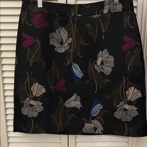 Ann Taylor Factory Floral Black Skirt with Metallic Threads Size 8